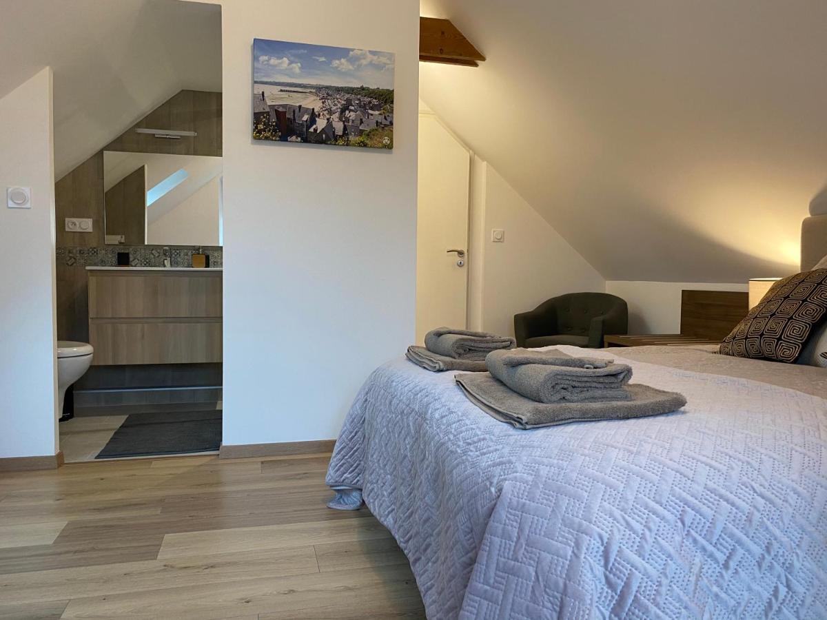 Bed and Breakfast La Giendrotais Corseul Esterno foto